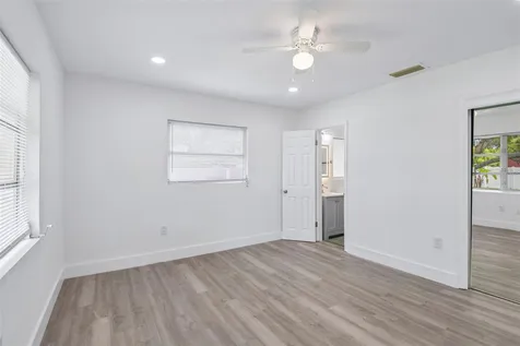 104 S Hercules Avenue Clearwater FL 33765