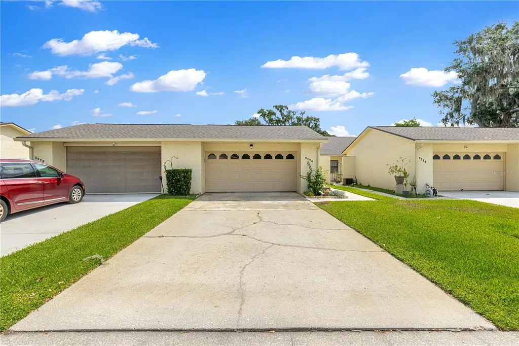 2226 Cypress Cove Drive Tavares FL 32778
