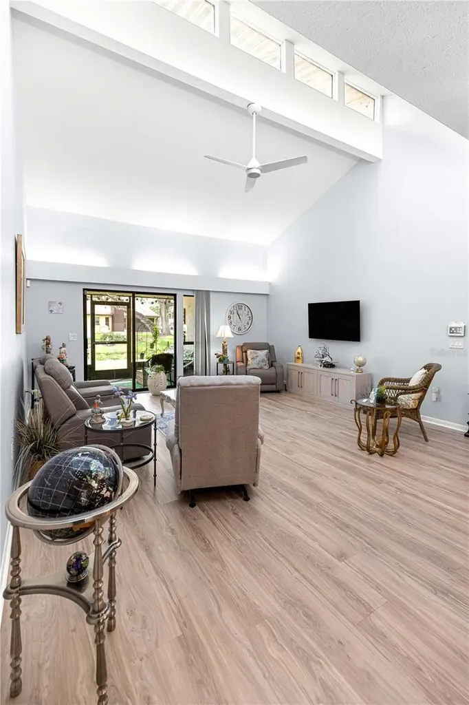 2226 Cypress Cove Drive Tavares FL 32778