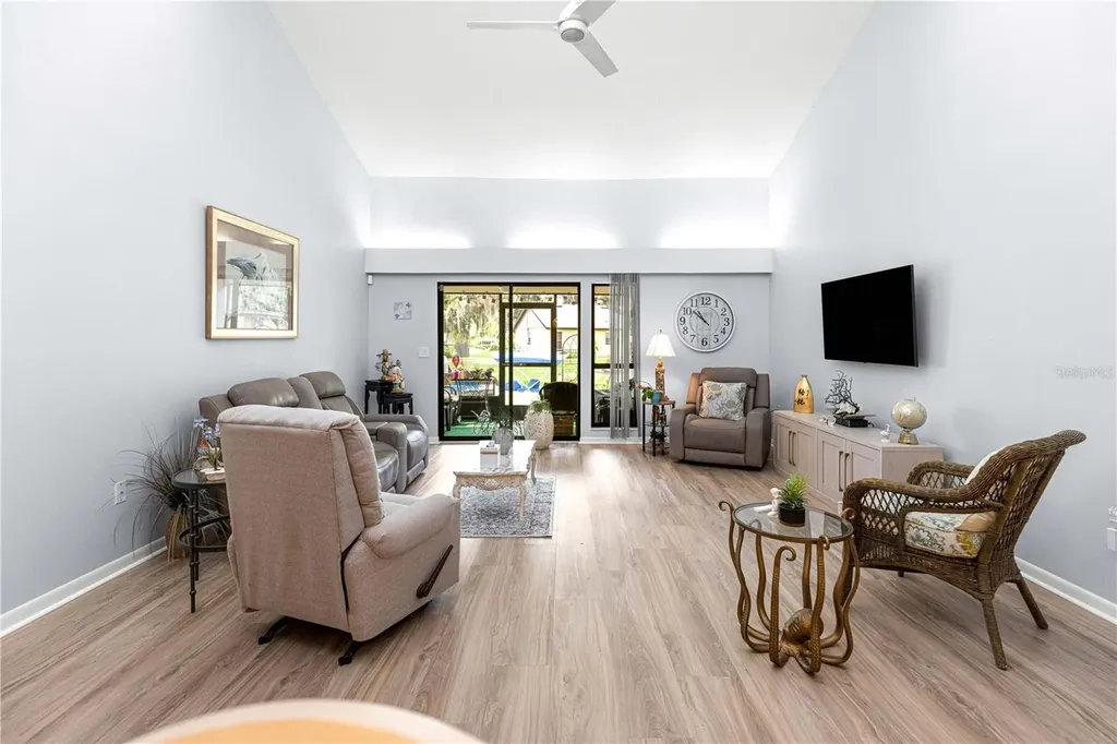 2226 Cypress Cove Drive Tavares FL 32778