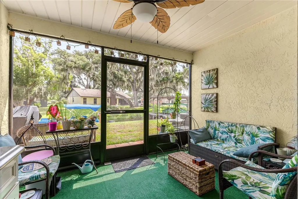 2226 Cypress Cove Drive Tavares FL 32778