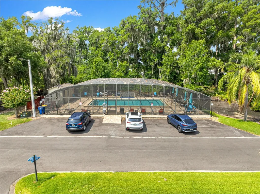 2226 Cypress Cove Drive Tavares FL 32778