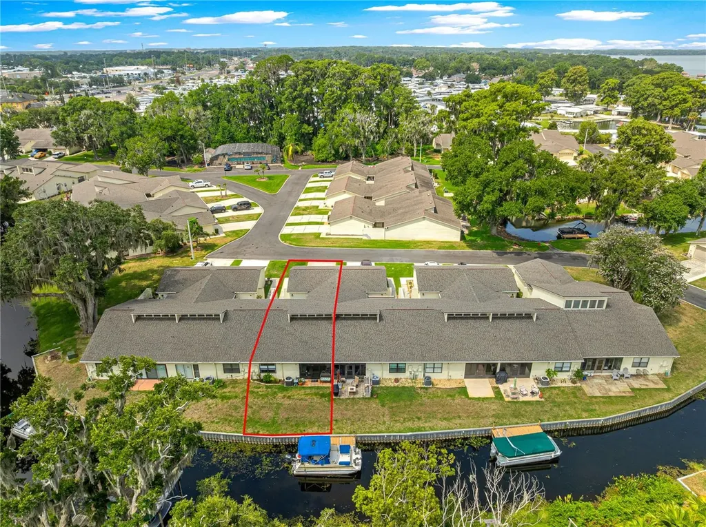 2226 Cypress Cove Drive Tavares FL 32778