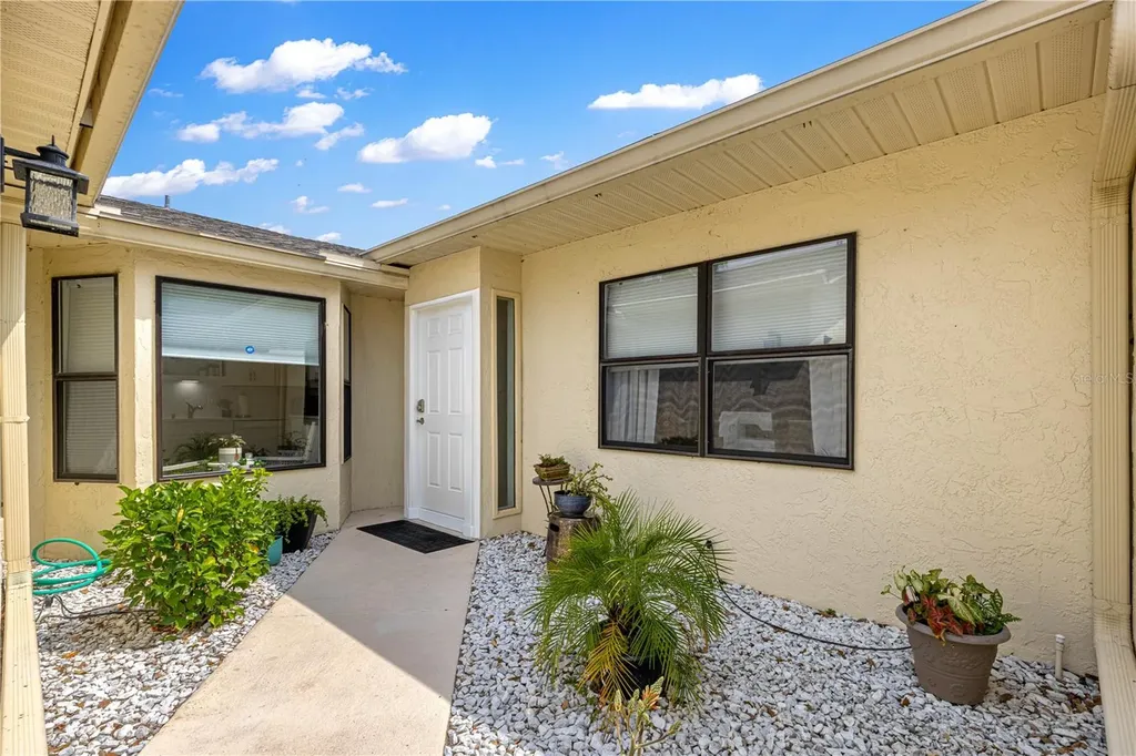 2226 Cypress Cove Drive Tavares FL 32778