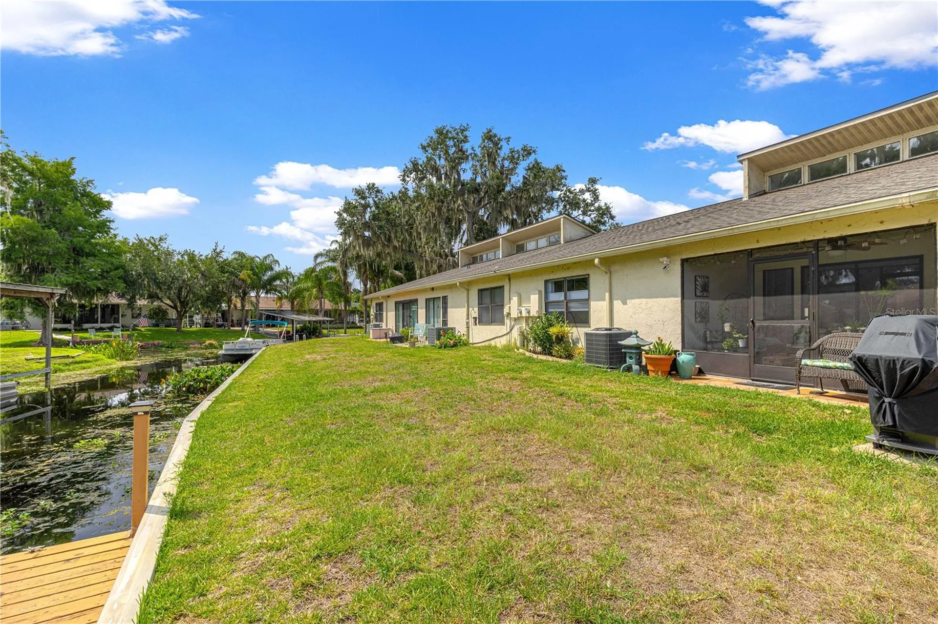 2226 Cypress Cove Drive Tavares FL 32778