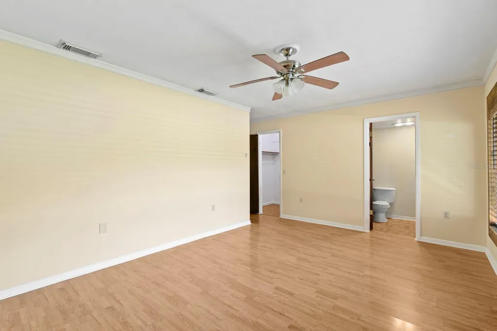 1804 Green Lawn Street Brandon FL 33511