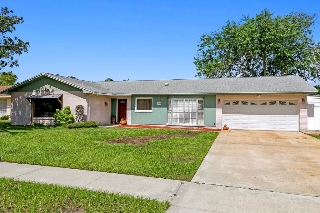 1804 Green Lawn Street Brandon FL 33511
