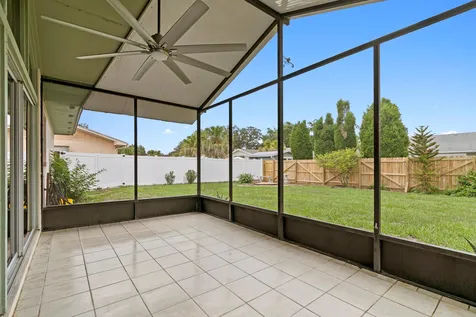 1804 Green Lawn Street Brandon FL 33511