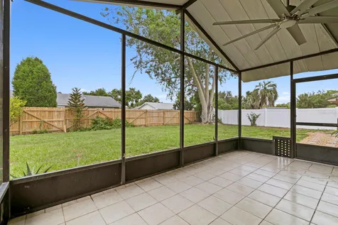 1804 Green Lawn Street Brandon FL 33511