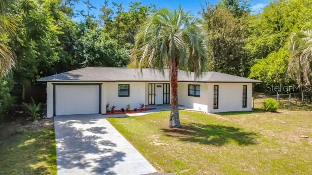 47 Lake Court Loop Ocala FL 34472