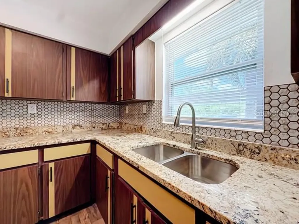 47 Lake Court Loop Ocala FL 34472