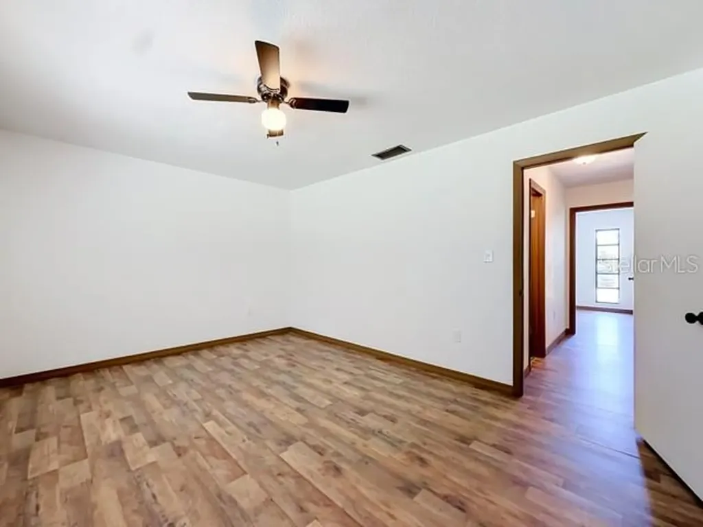 47 Lake Court Loop Ocala FL 34472