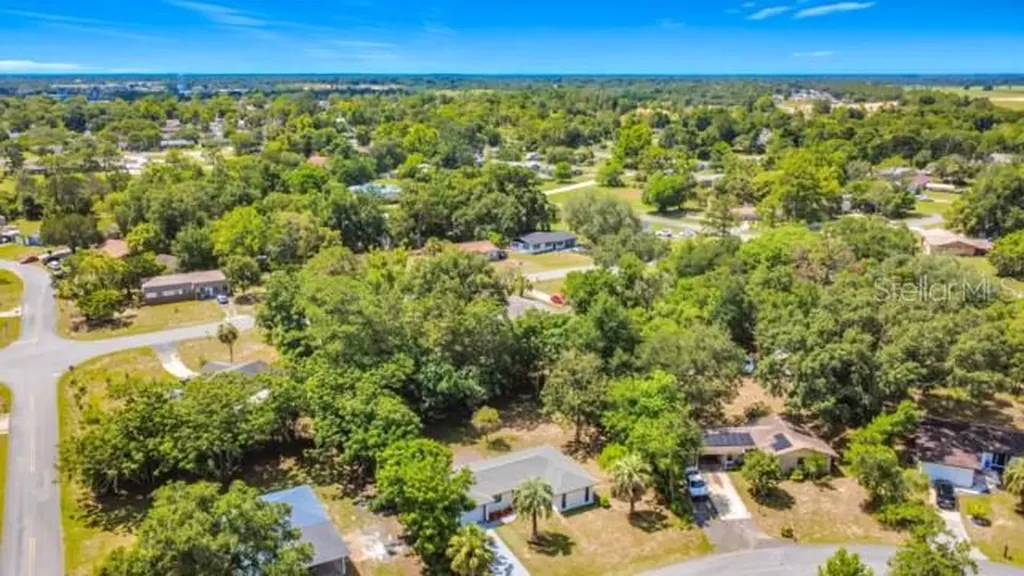 47 Lake Court Loop Ocala FL 34472