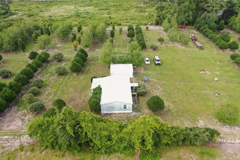 1238 S Us 301 Sumterville FL 33585