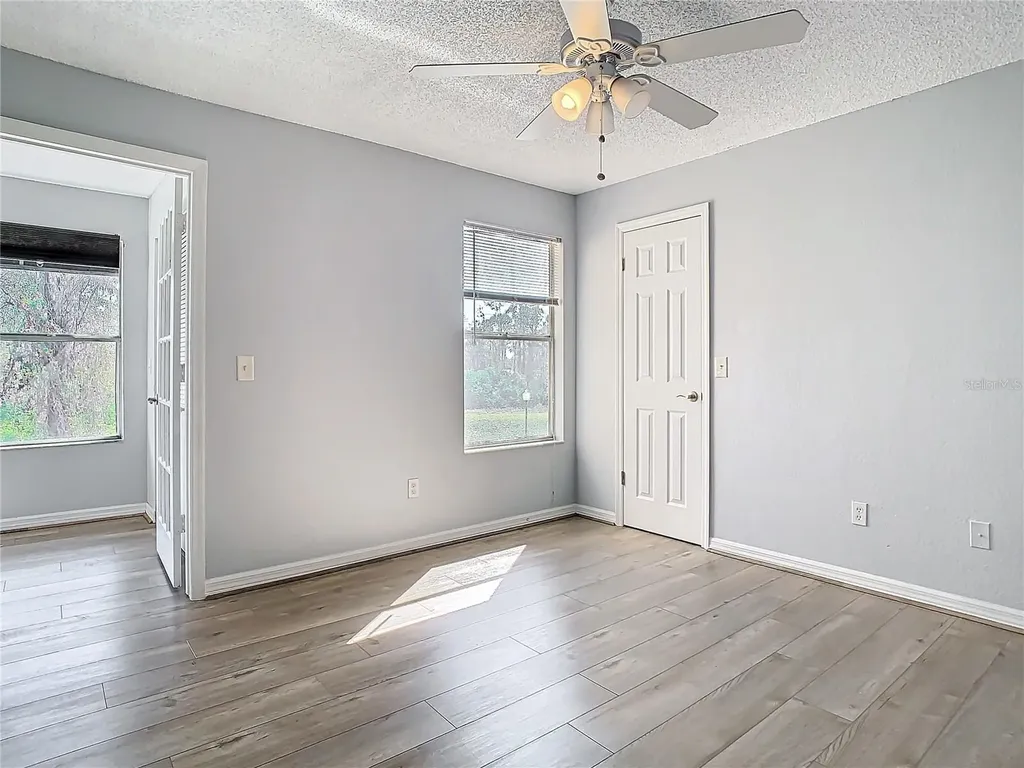 5144 Conroy Road Orlando FL 32811