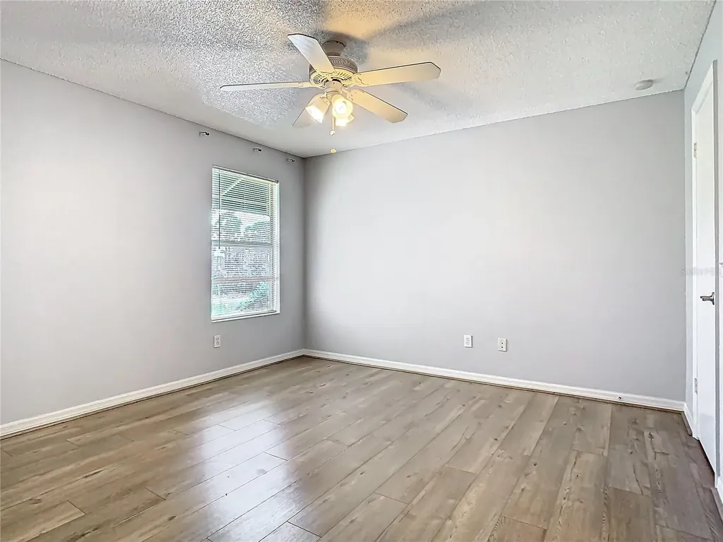 5144 Conroy Road Orlando FL 32811