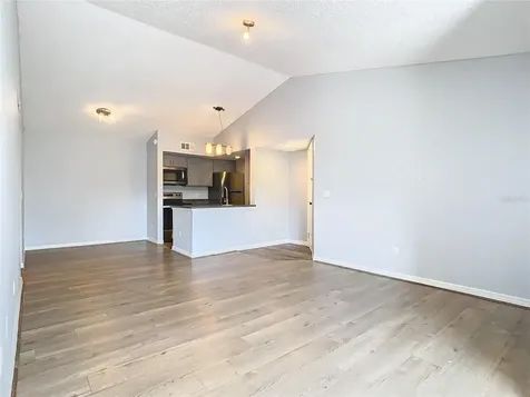 5144 Conroy Road Orlando FL 32811