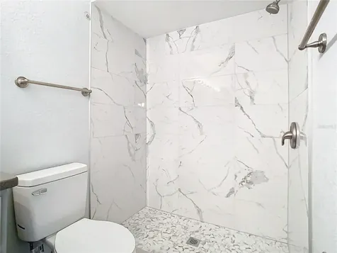 5144 Conroy Road Orlando FL 32811