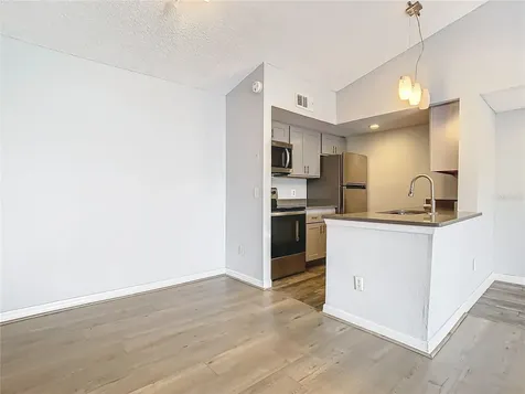 5144 Conroy Road Orlando FL 32811