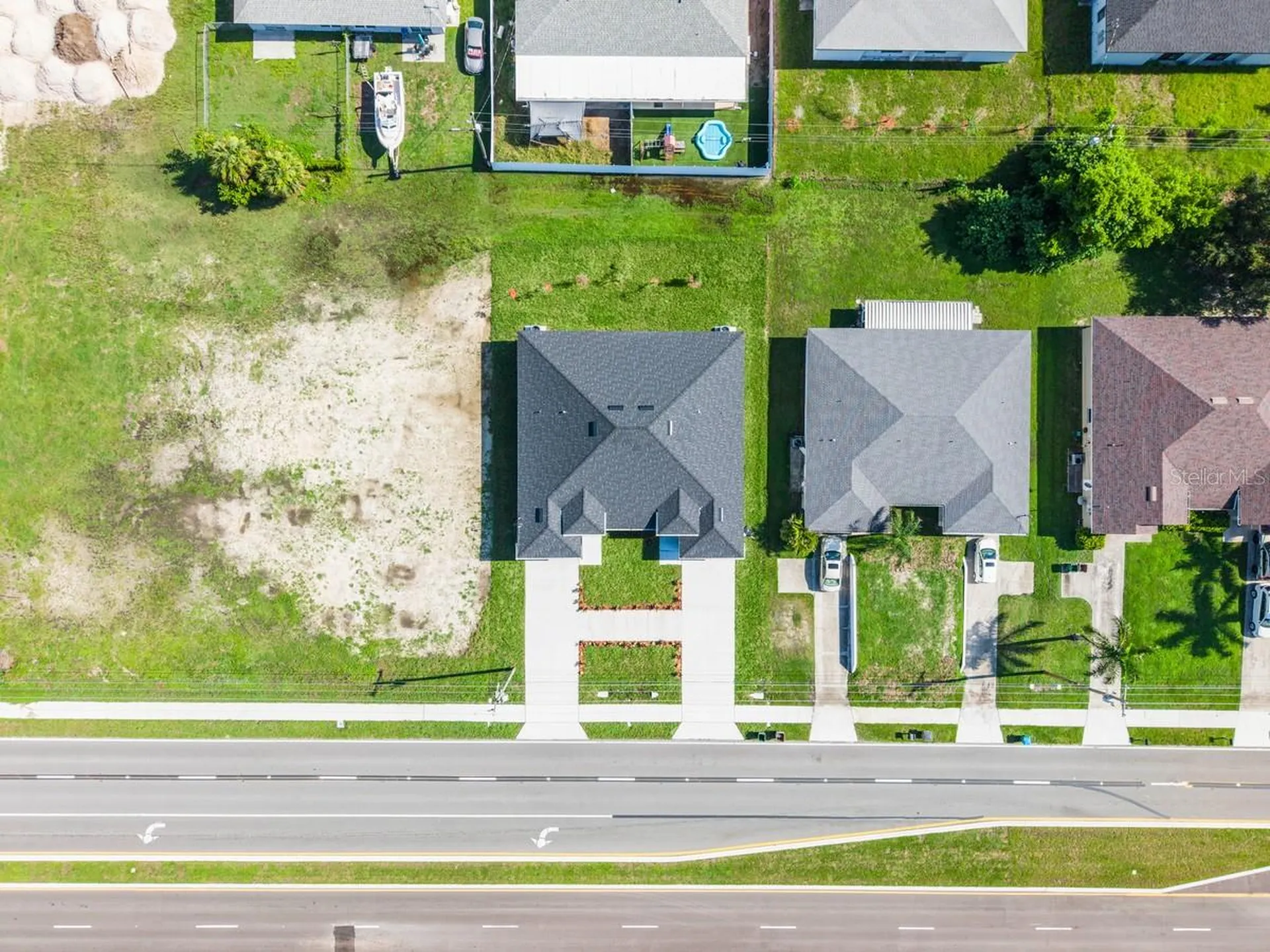 1315/1317 Diplomat Parkway E Cape Coral FL 33909