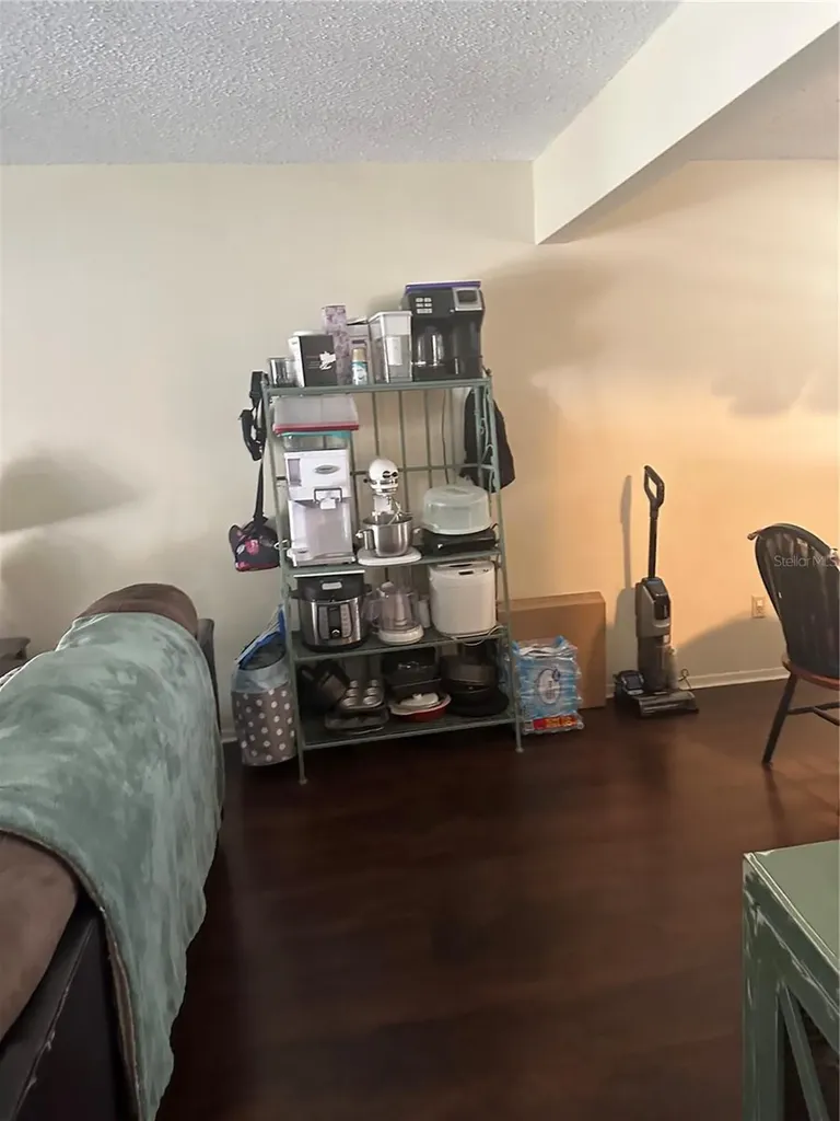 8440 Old Post Road Port Richey FL 34668
