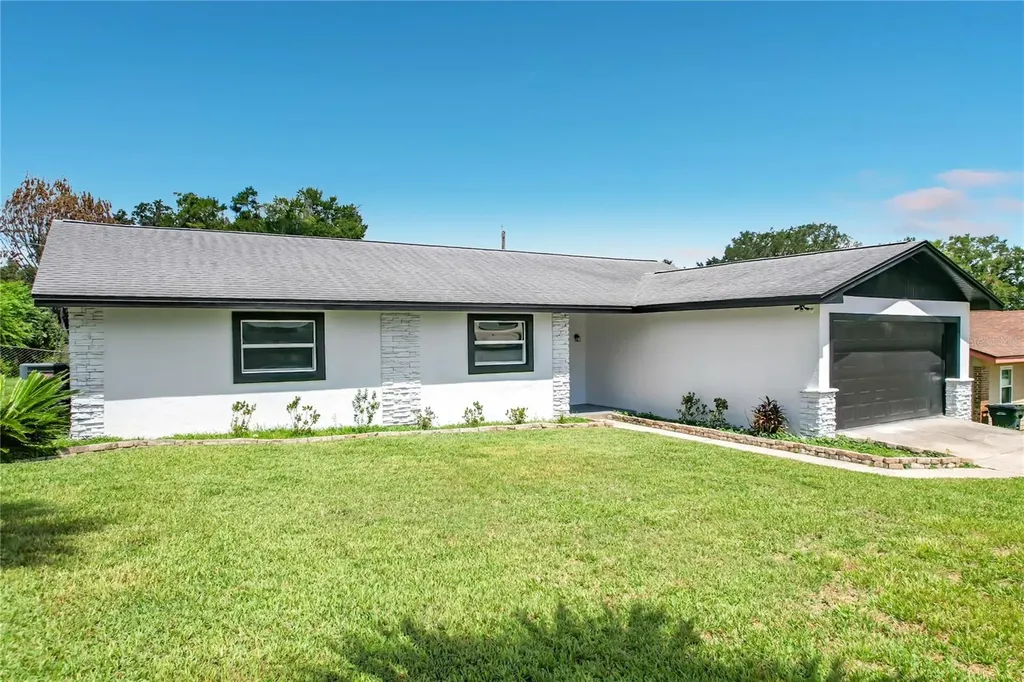 4925 Marla Avenue Lakeland FL 33812