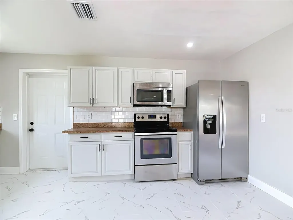 4925 Marla Avenue Lakeland FL 33812