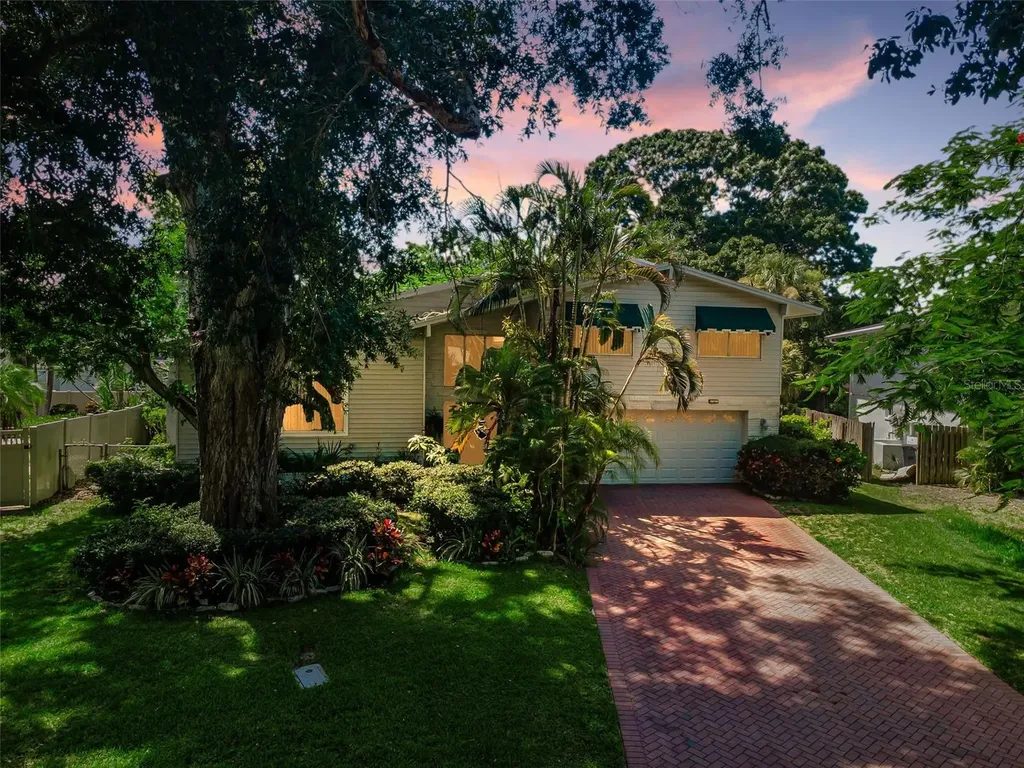 14279 85th Avenue Seminole FL 33776