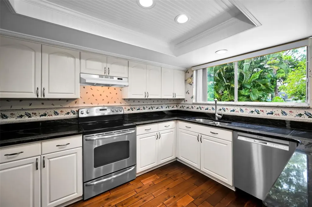 14279 85th Avenue Seminole FL 33776