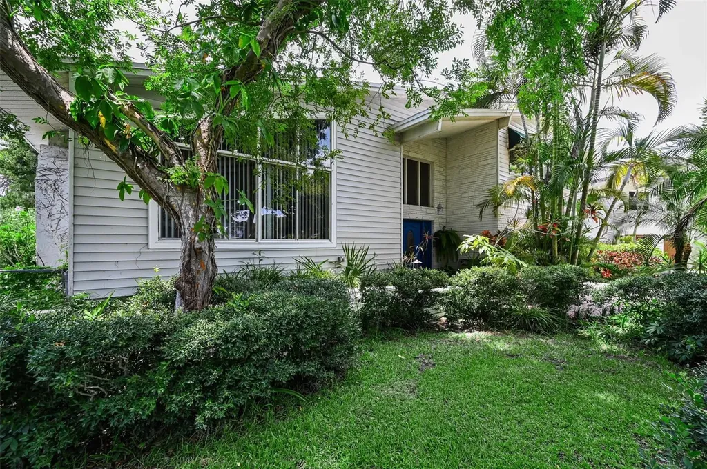 14279 85th Avenue Seminole FL 33776