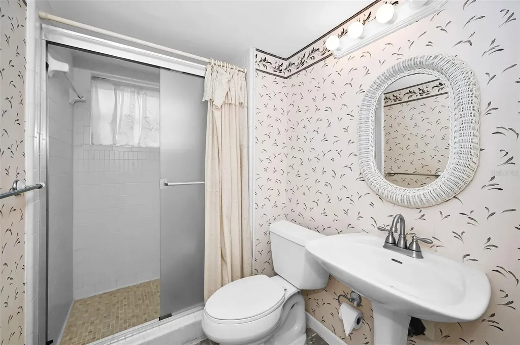 14279 85th Avenue Seminole FL 33776