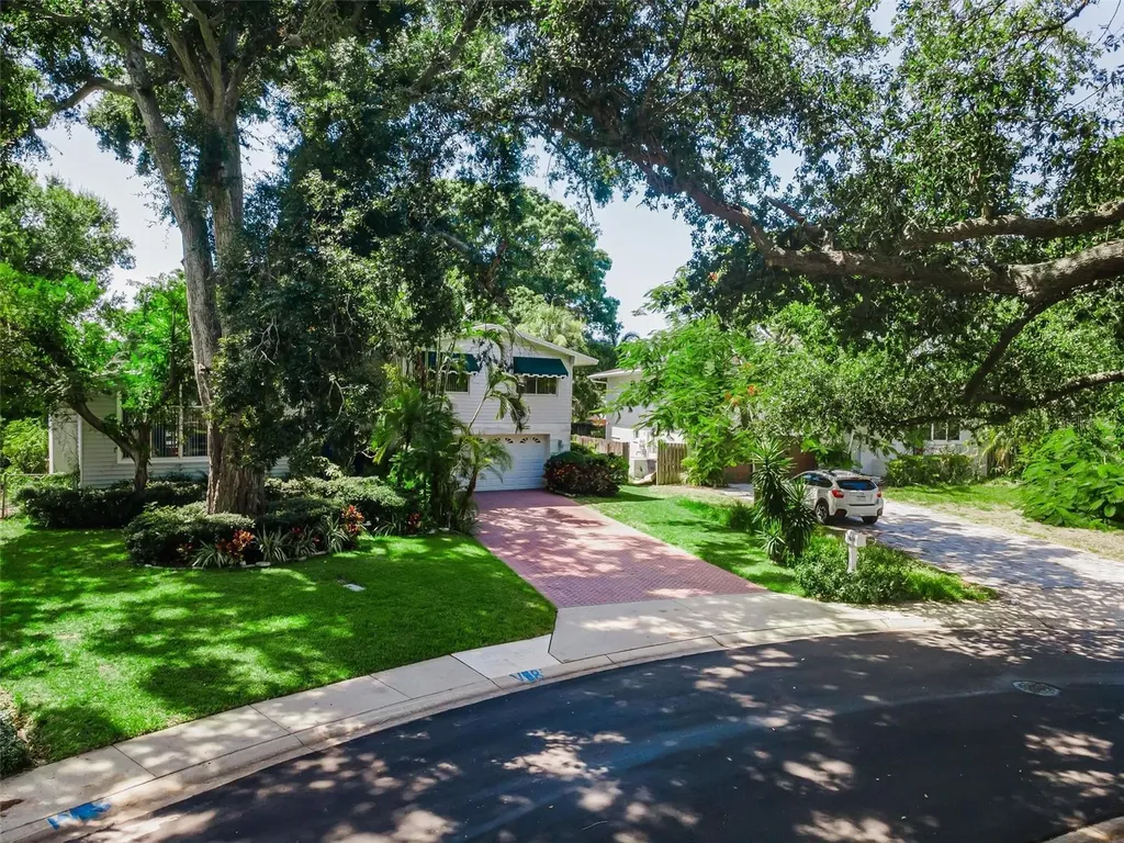 14279 85th Avenue Seminole FL 33776