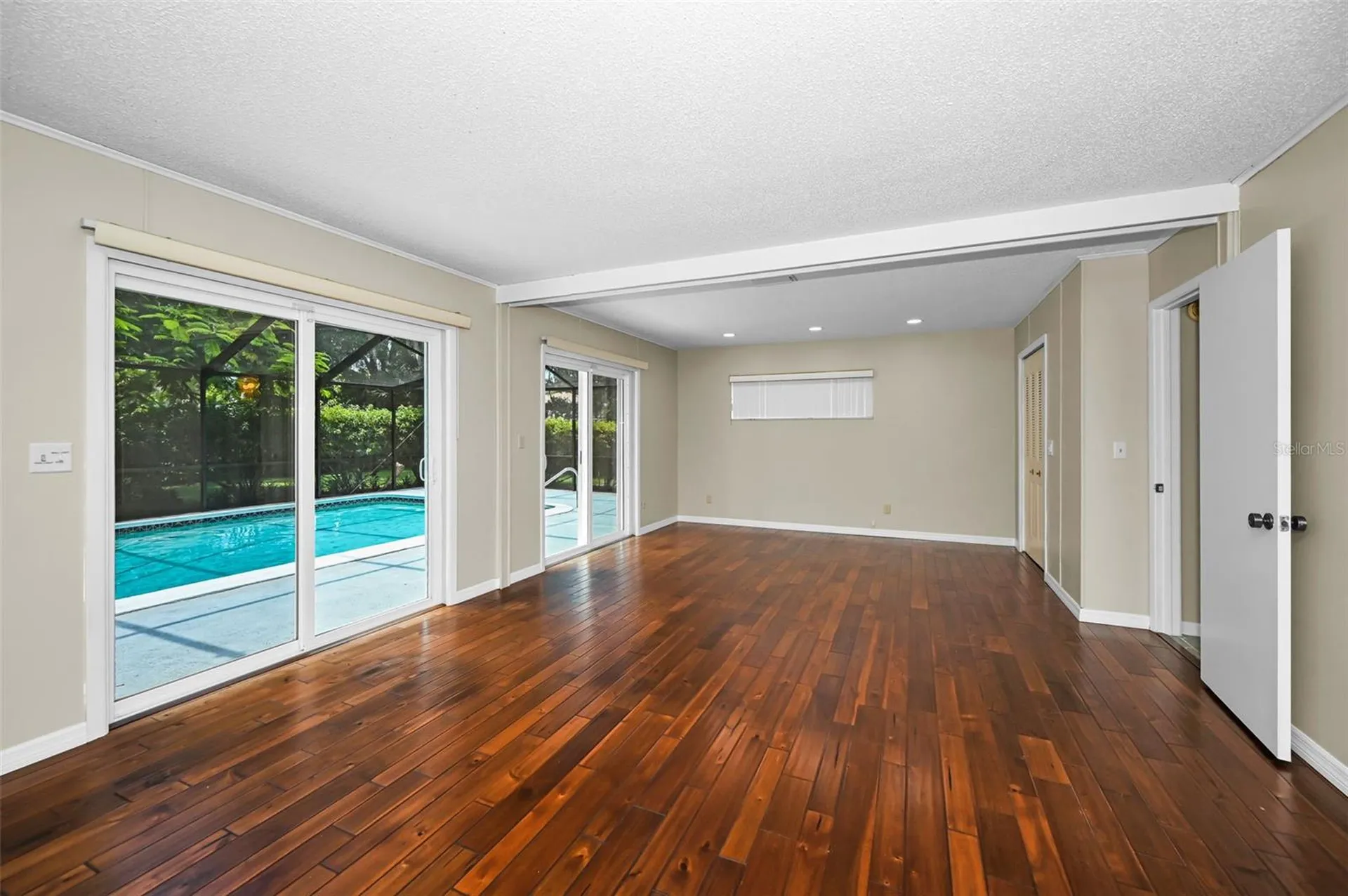 14279 85th Avenue Seminole FL 33776