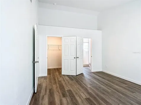 2717 N Poinciana Boulevard Kissimmee FL 34746