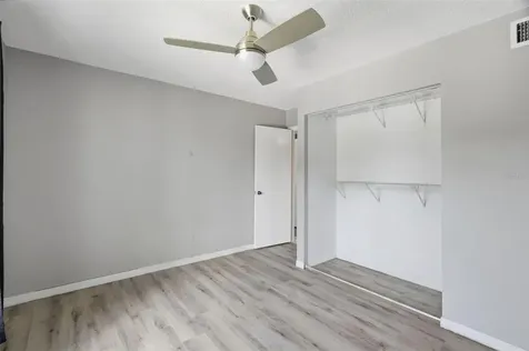 1182 Pine Ridge Circle W Tarpon Springs FL 34688