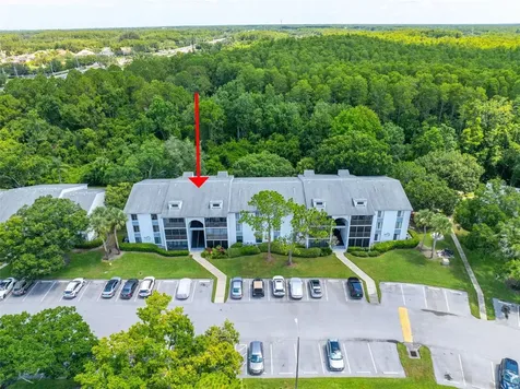 1182 Pine Ridge Circle W Tarpon Springs FL 34688
