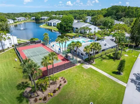 1182 Pine Ridge Circle W Tarpon Springs FL 34688