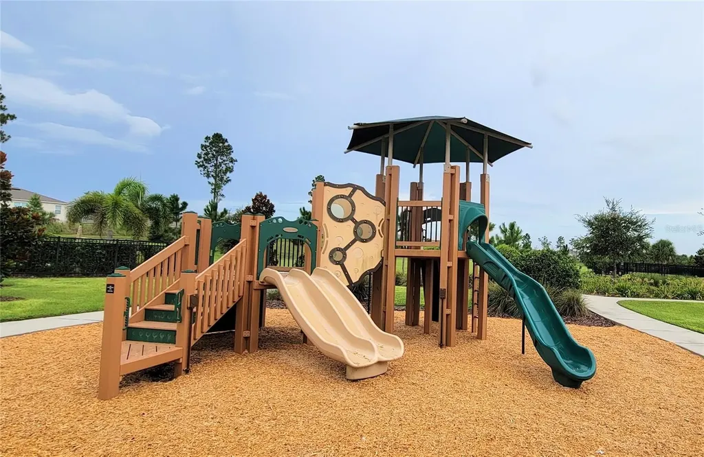 9185 Carmela Avenue Davenport FL 33897