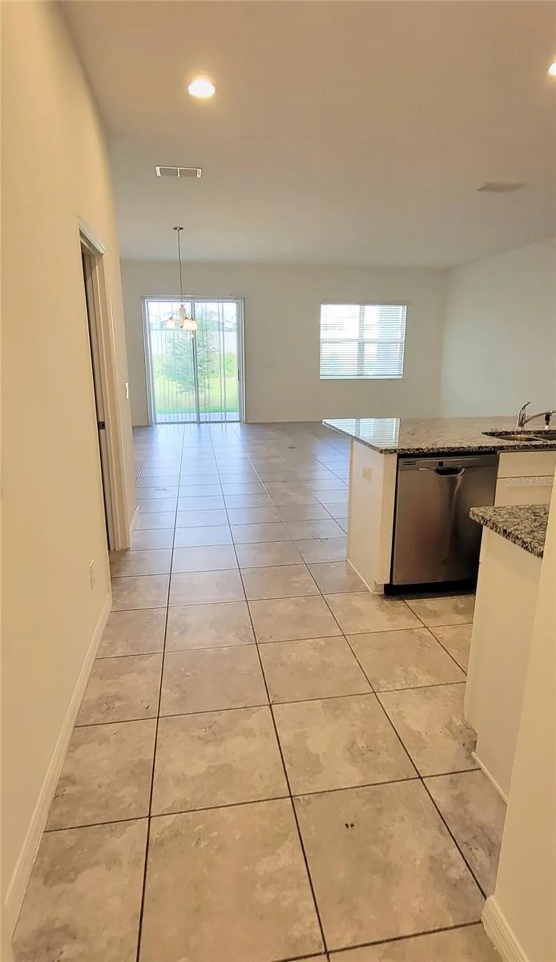 9185 Carmela Avenue Davenport FL 33897