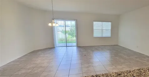 9185 Carmela Avenue Davenport FL 33897