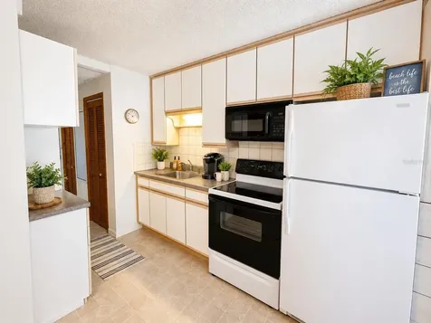 3727 S Atlantic Avenue Daytona Beach Shores FL 32118