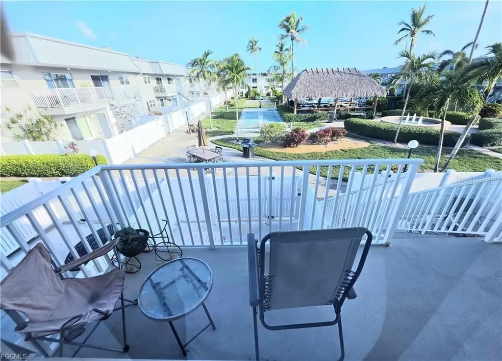 6777 Winkler Road Fort Myers FL 33919