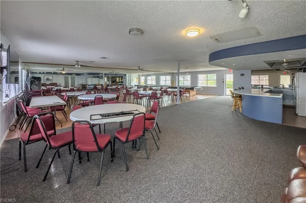 6777 Winkler Road Fort Myers FL 33919