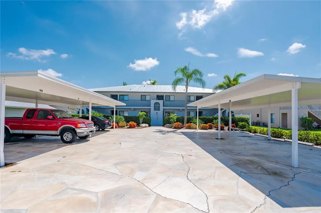 1356 Rio De Janeiro Avenue Punta Gorda FL 33983