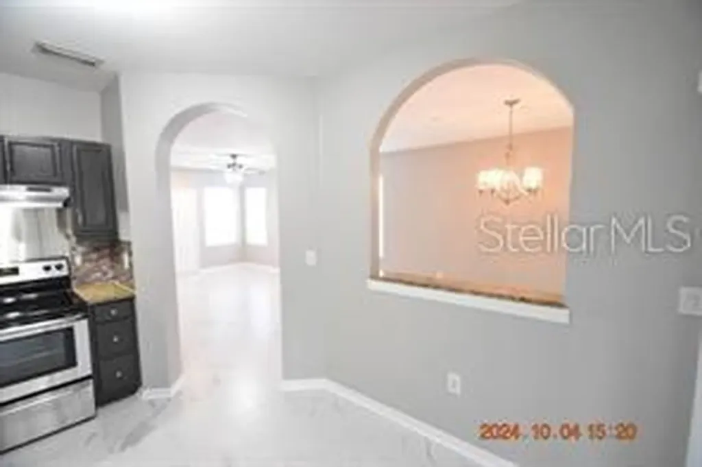 504 Maple Pointe Drive Seffner FL 33584