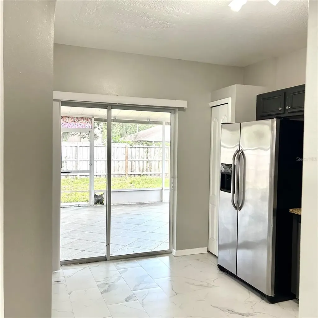 504 Maple Pointe Drive Seffner FL 33584