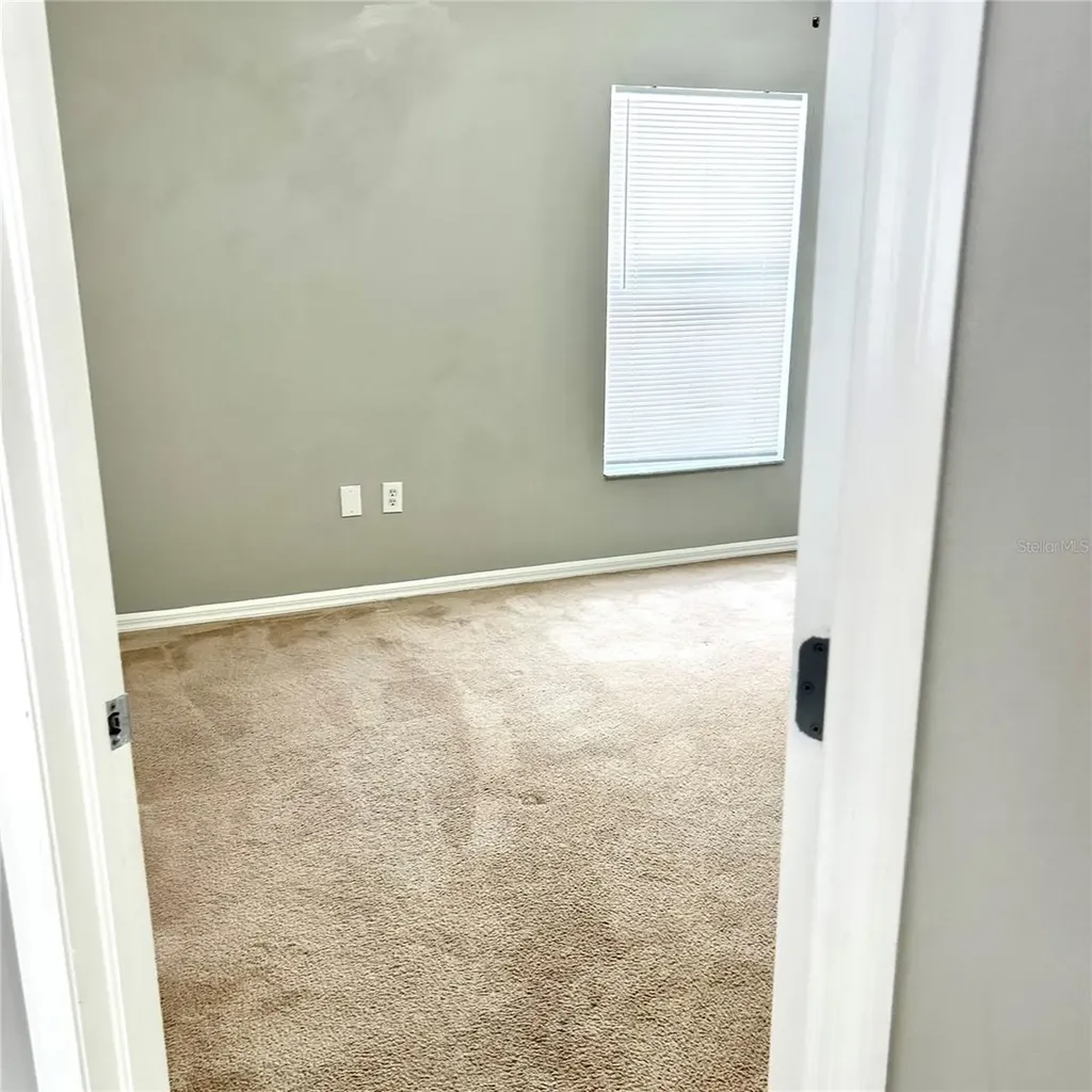504 Maple Pointe Drive Seffner FL 33584