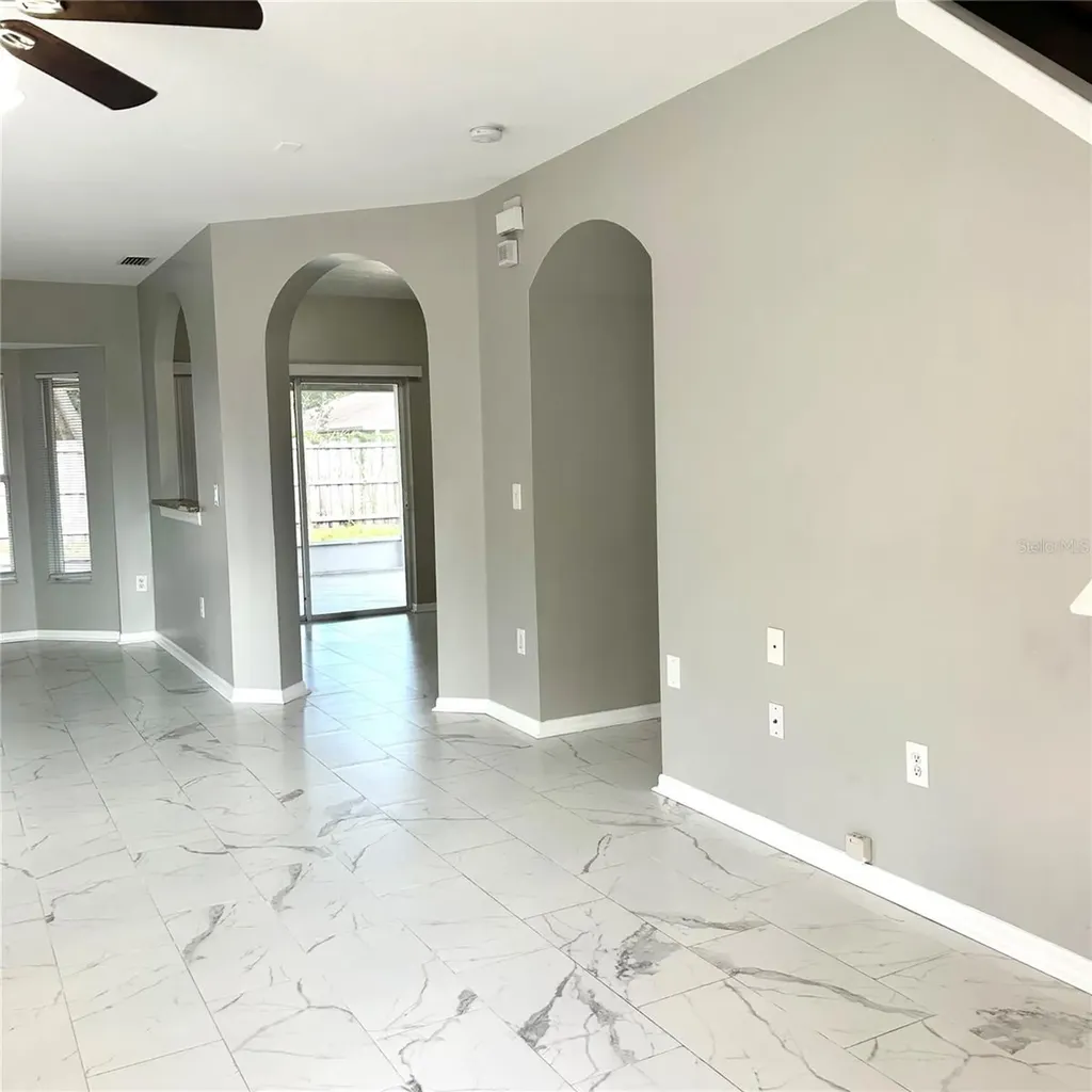 504 Maple Pointe Drive Seffner FL 33584