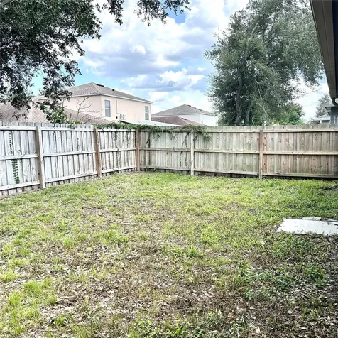 504 Maple Pointe Drive Seffner FL 33584