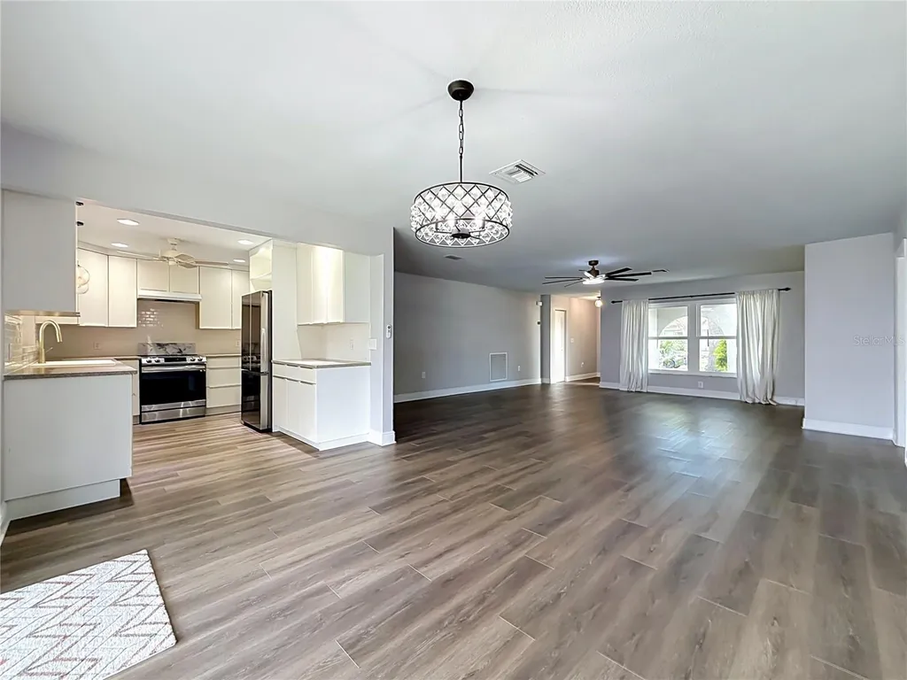 1405 Overcash Drive Dunedin FL 34698